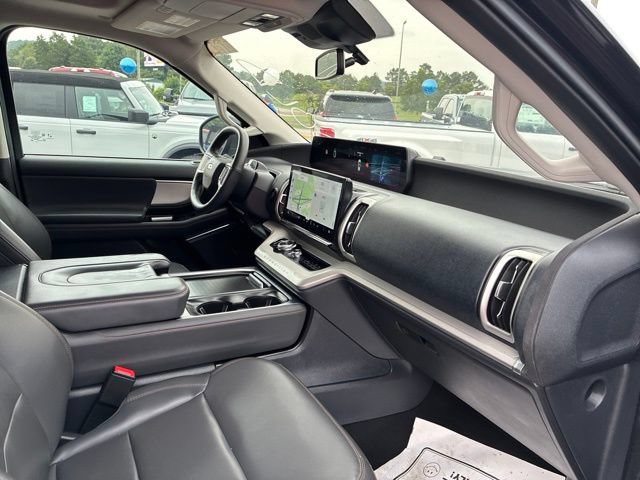Certified 2025 Ford Expedition Active RWD image 39