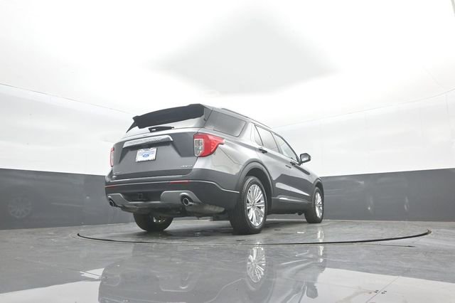 Certified 2023 Ford Explorer Limited w/ Limited Technology Package image 34