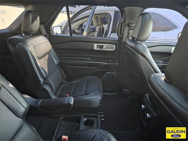 Certified 2020 Ford Explorer Limited w/ Class III Trailer Tow Package image 5