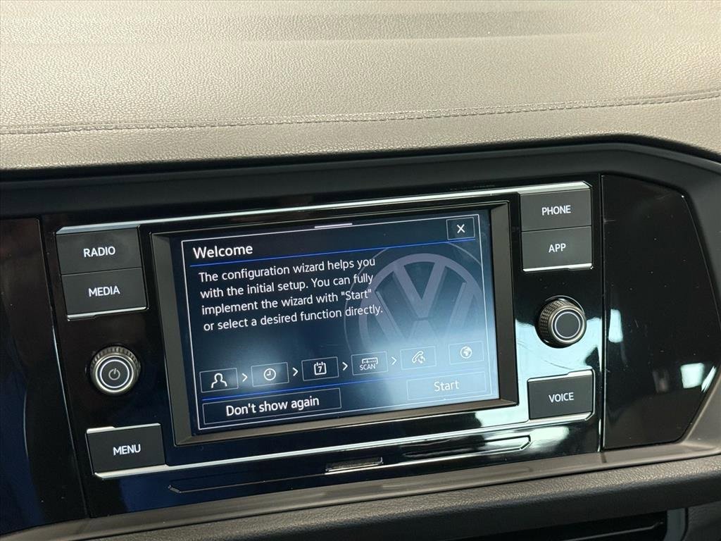 Used 2020 Volkswagen Jetta R-Line w/ R-Line Cold Weather Package image 21