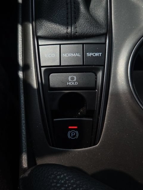 Used 2024 Toyota Camry XSE FWD image 32