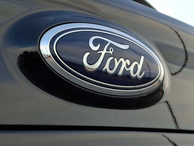 Certified 2020 Ford Edge ST w/ Equipment Group 401A image 31