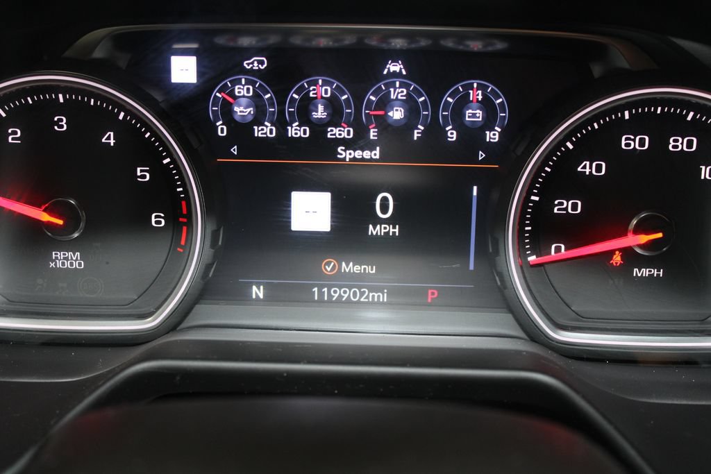 Used 2021 Chevrolet Suburban High Country RWD image 39