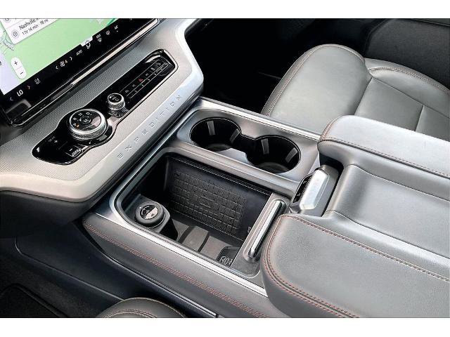 Certified 2025 Ford Expedition Active image 18