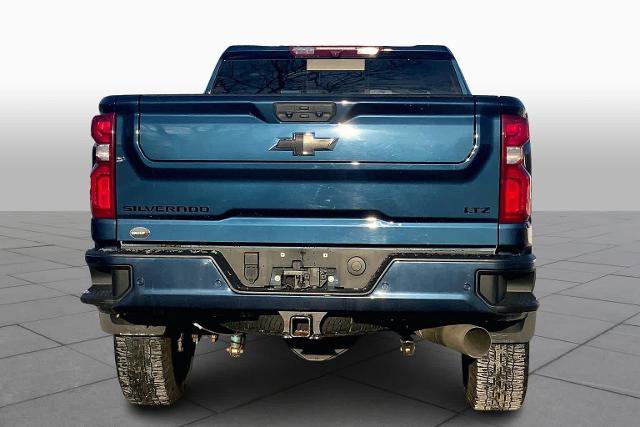 Used 2022 Chevrolet Silverado 3500 LTZ w/ LTZ Plus Package image 4