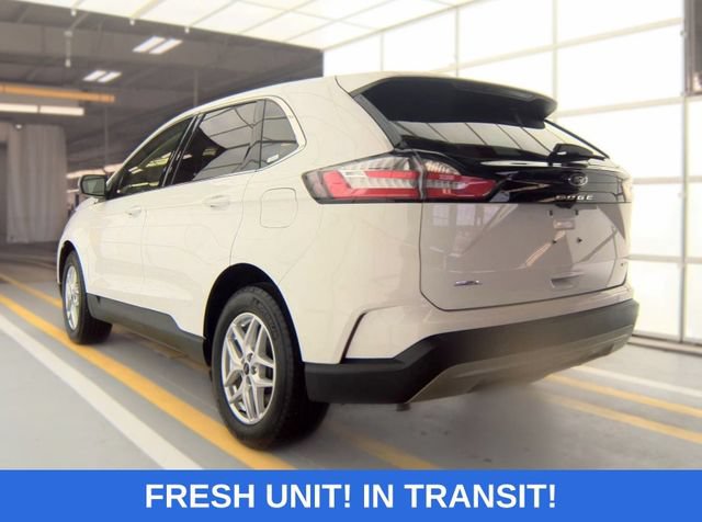 Certified 2024 Ford Edge SEL w/ Cargo Accessory Package AWD/4WD image 3
