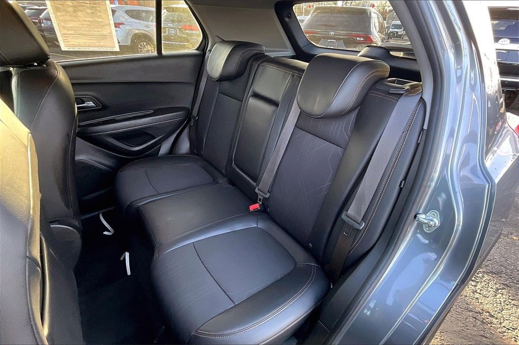 Used 2019 Chevrolet Trax LT w/ LT Convenience Package image 23