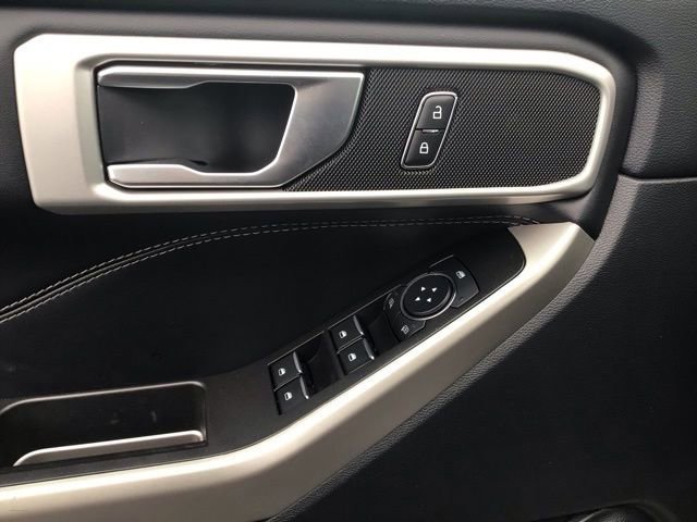 Certified 2023 Ford Explorer XLT AWD/4WD image 18