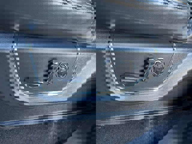 Certified 2023 Ford Expedition Platinum image 15