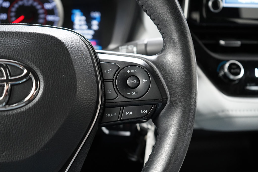 Used 2020 Toyota Corolla SE FWD image 15