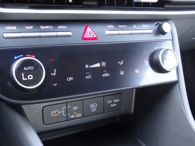 Used 2024 Hyundai Sonata SEL FWD image 26