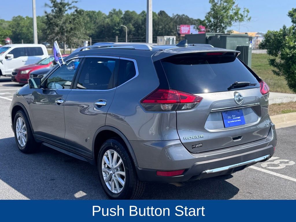 Used 2017 Nissan Rogue SV w/ SV Premium Package FWD image 5
