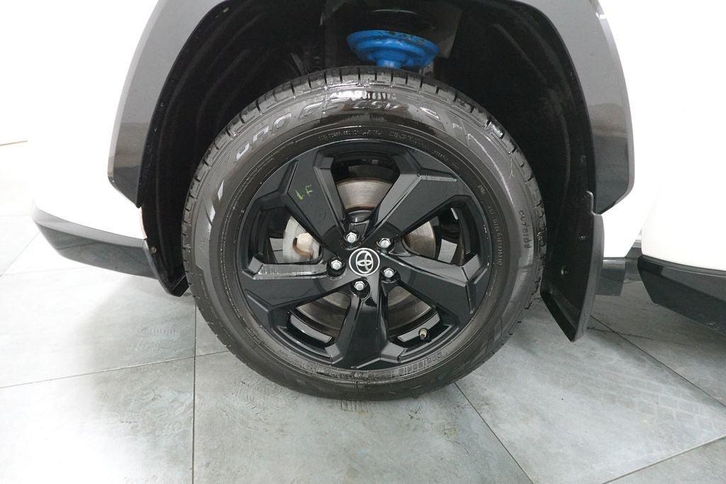 Used 2019 Toyota RAV4 XSE w/ XSE Weather Package AWD/4WD image 37