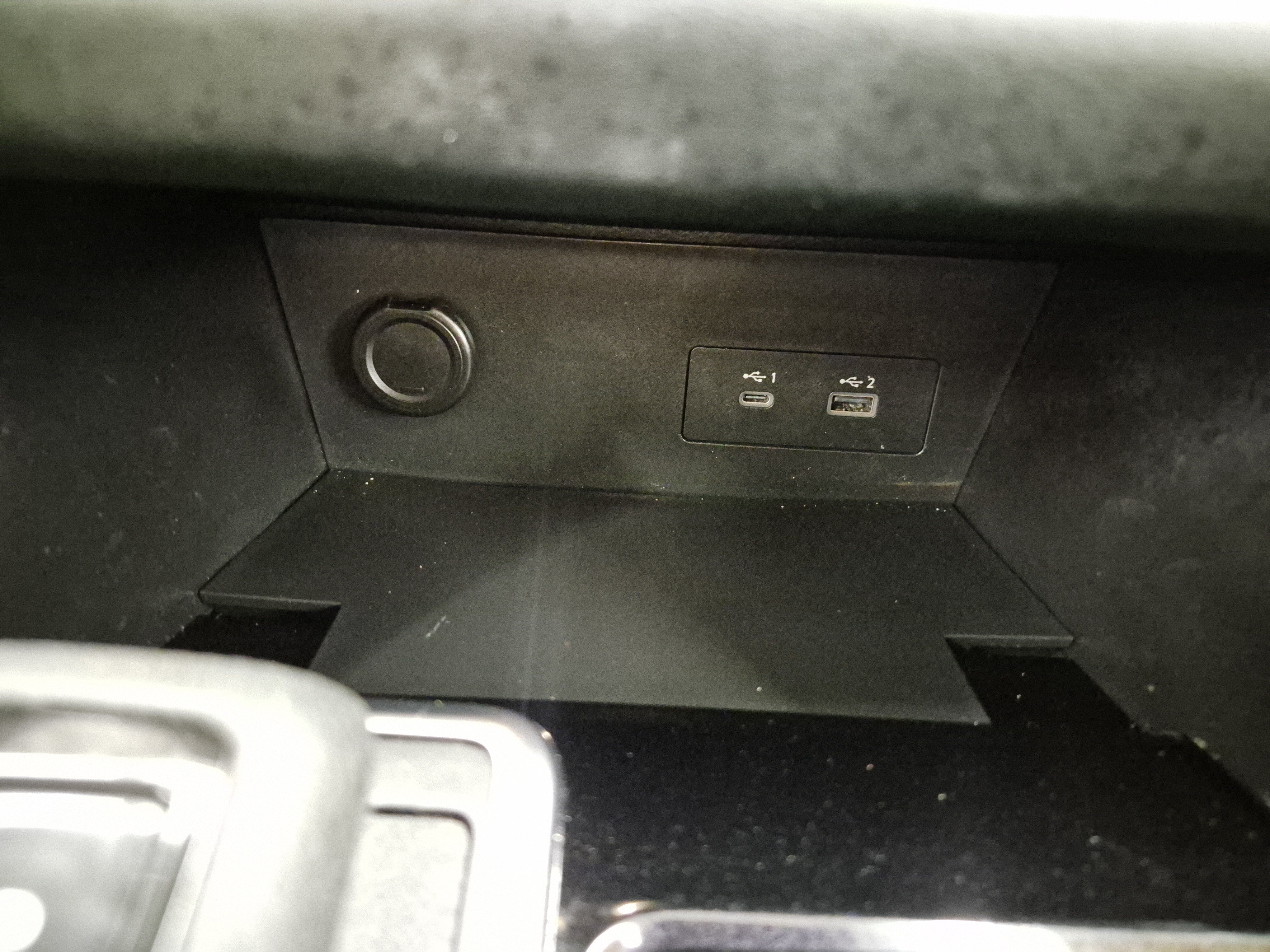 Used 2022 Nissan Pathfinder S FWD image 29