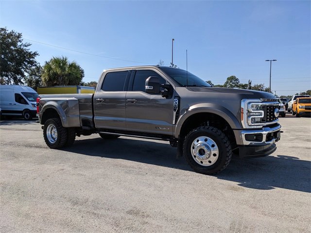 Certified 2023 Ford F450 Lariat w/ Tow Technology Package image 8
