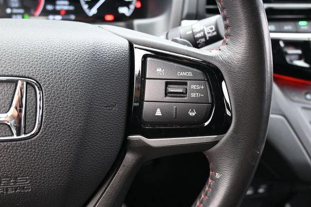 Used 2025 Honda Odyssey Sport-L image 16