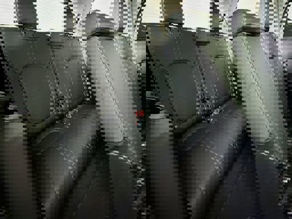 Used 2023 Honda Pilot Elite image 33