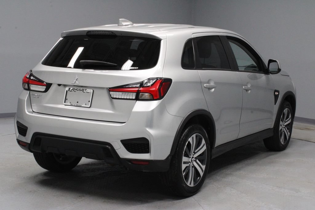 Used 2024 Mitsubishi Outlander Sport ES AWD/4WD image 10