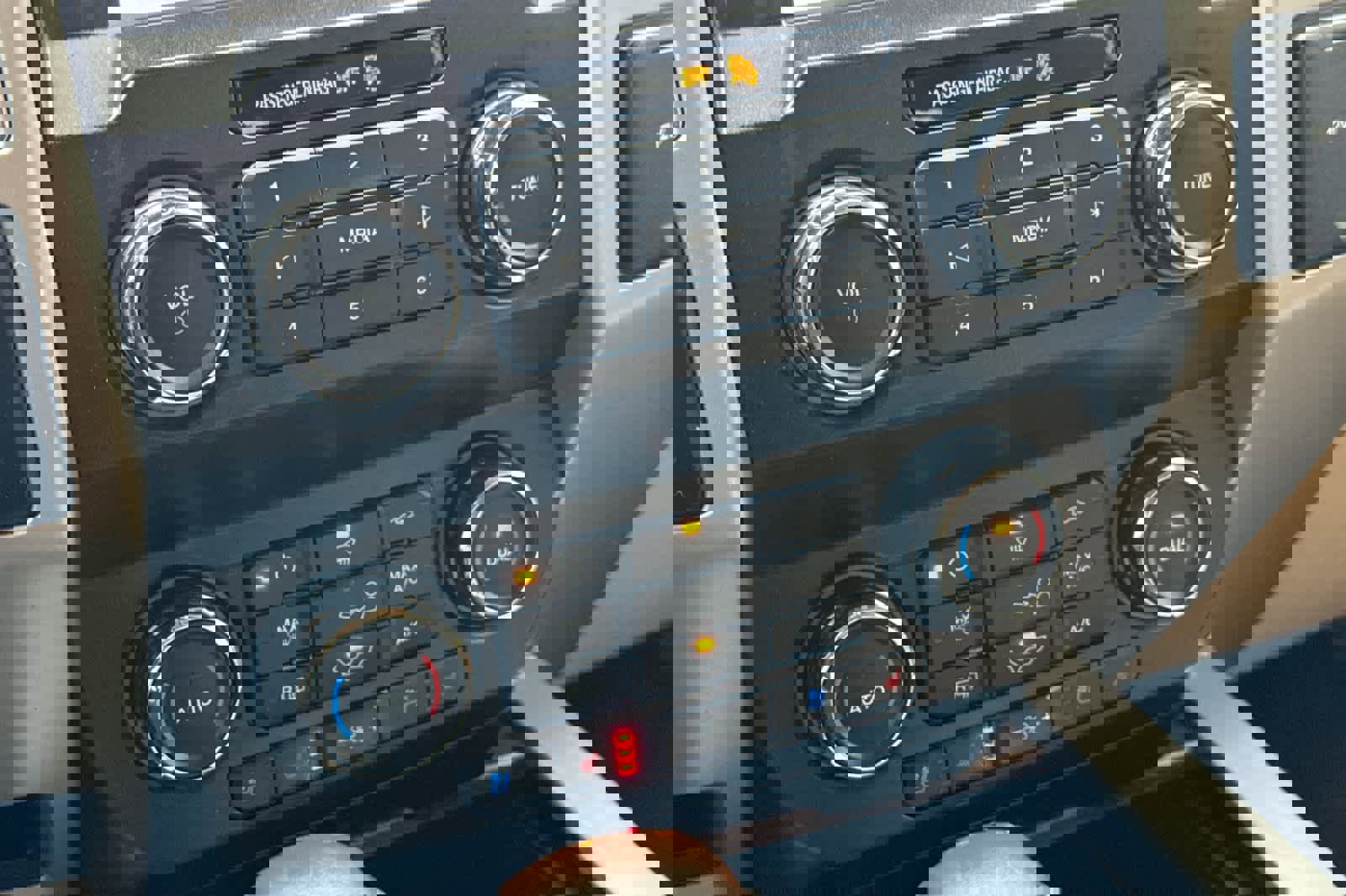 Certified 2019 Ford F150 Lariat image 20