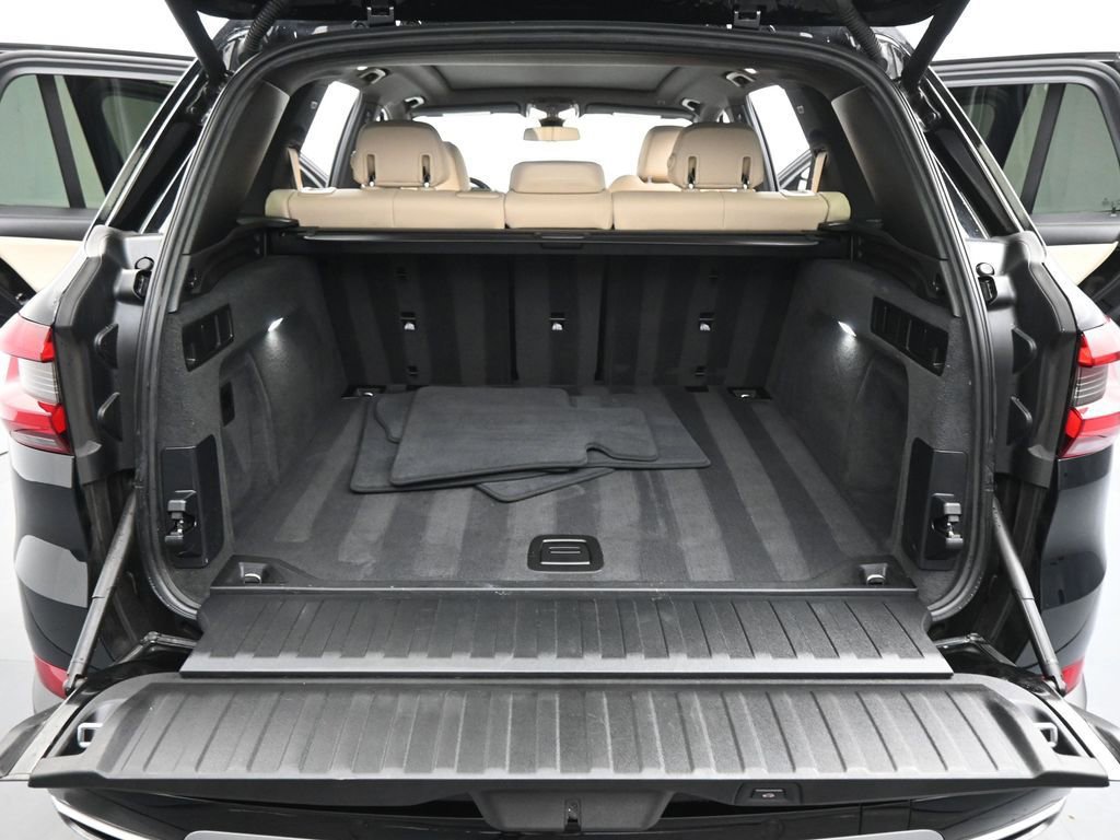 Used 2020 BMW X5 xDrive40i w/ Convenience Package image 52