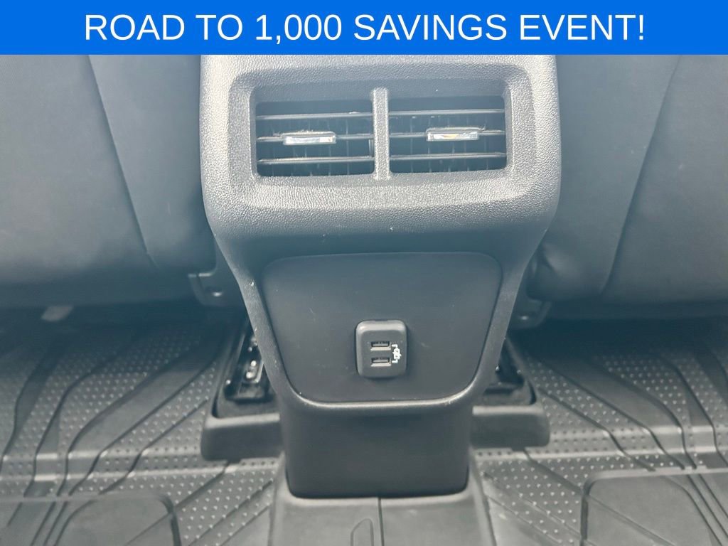 Used 2020 Chevrolet Equinox LT image 22