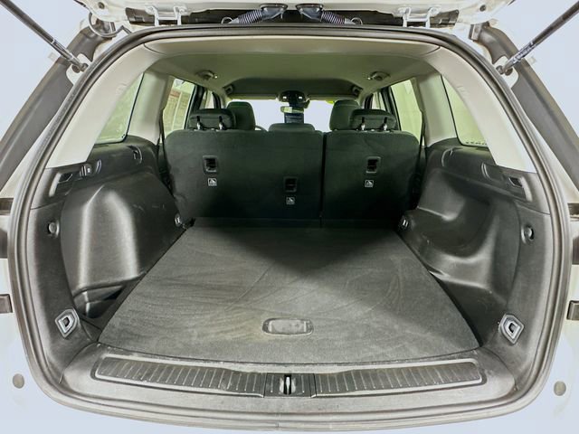 Used 2023 Jeep Grand Cherokee Laredo image 31