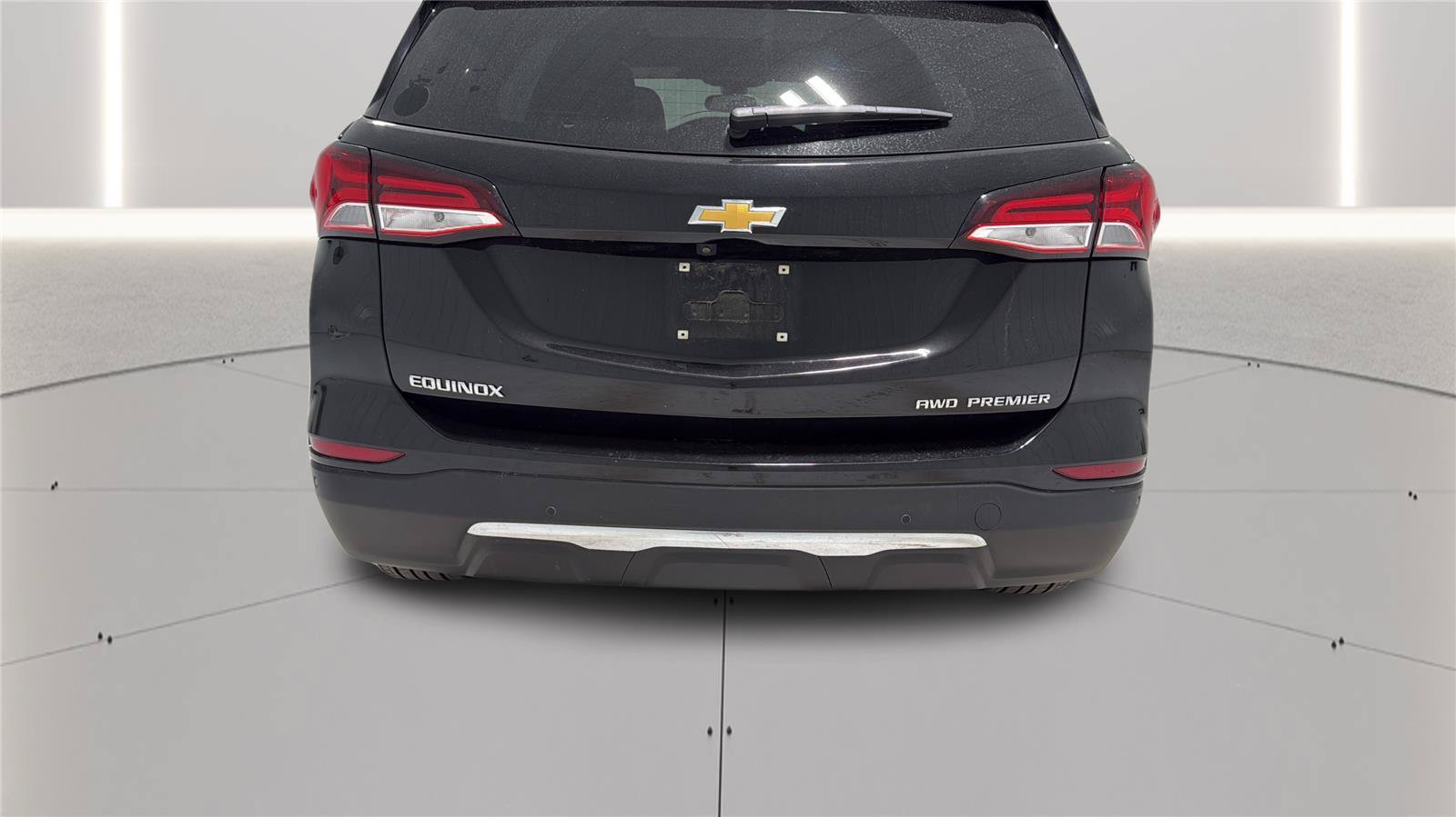 Used 2023 Chevrolet Equinox Premier AWD/4WD image 31
