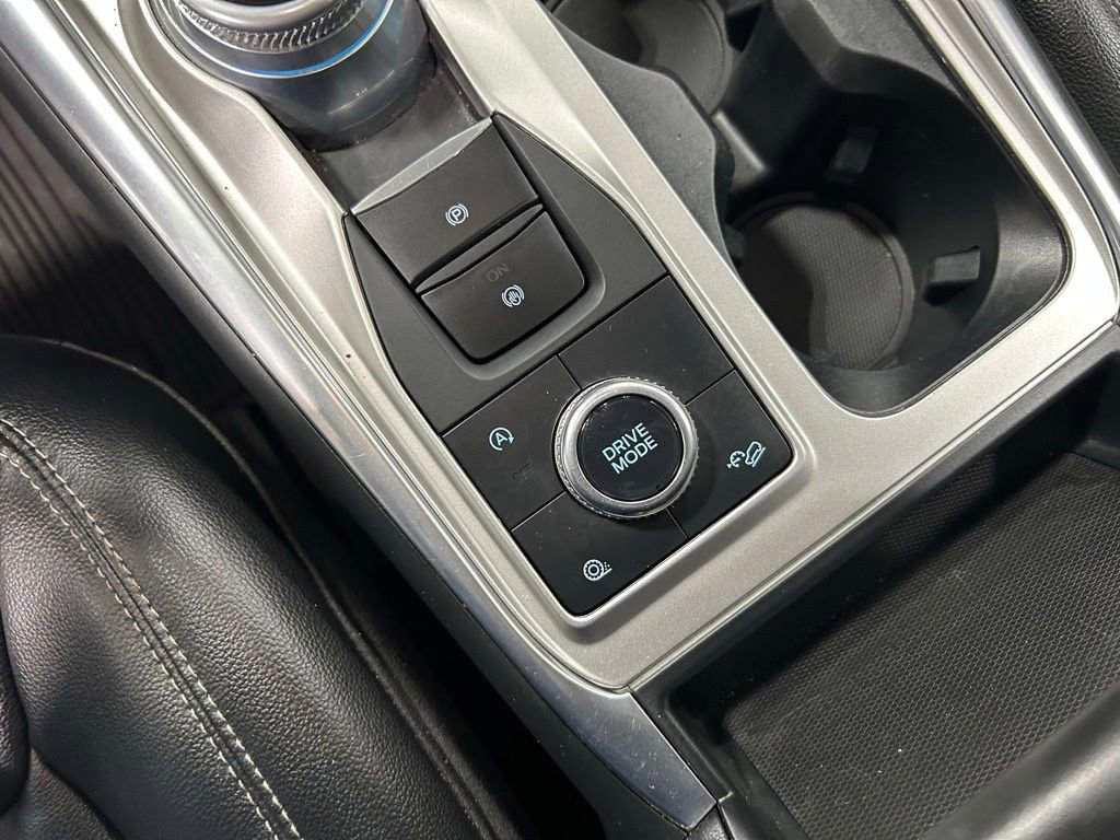 Certified 2020 Ford Explorer XLT w/ Equipment Group 202A AWD/4WD image 23