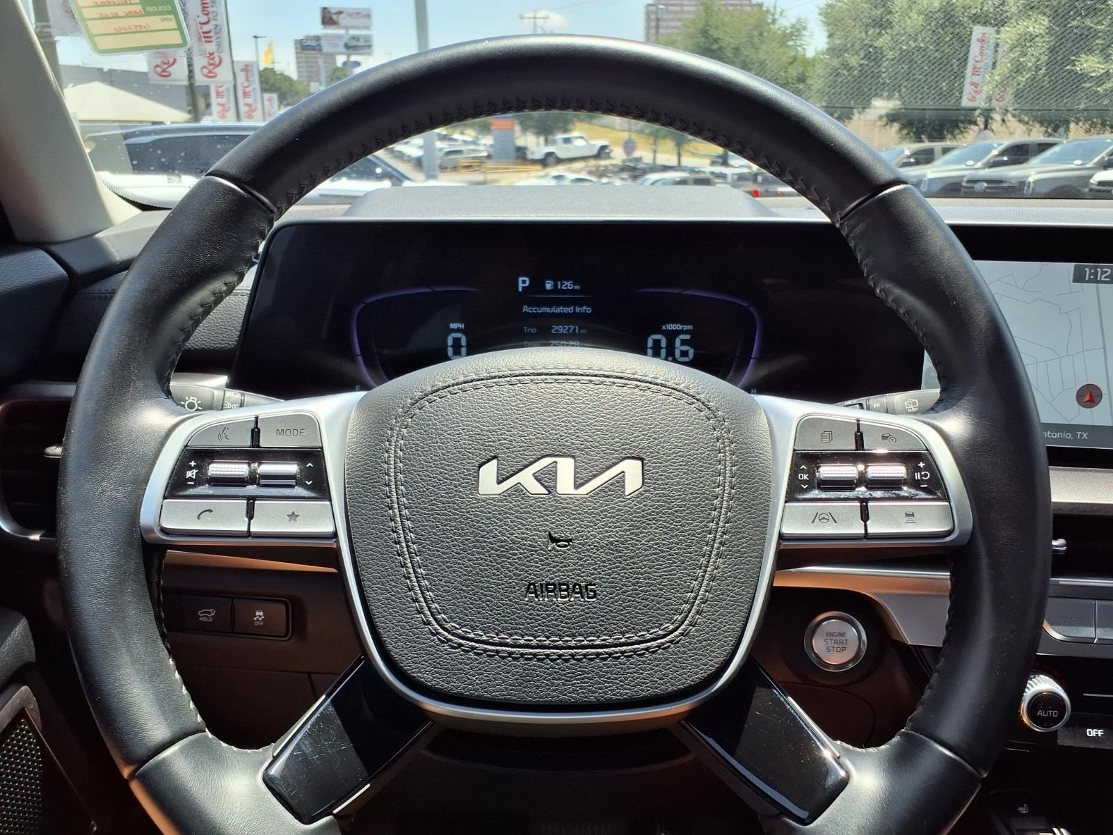 Used 2025 Kia Telluride S FWD image 24