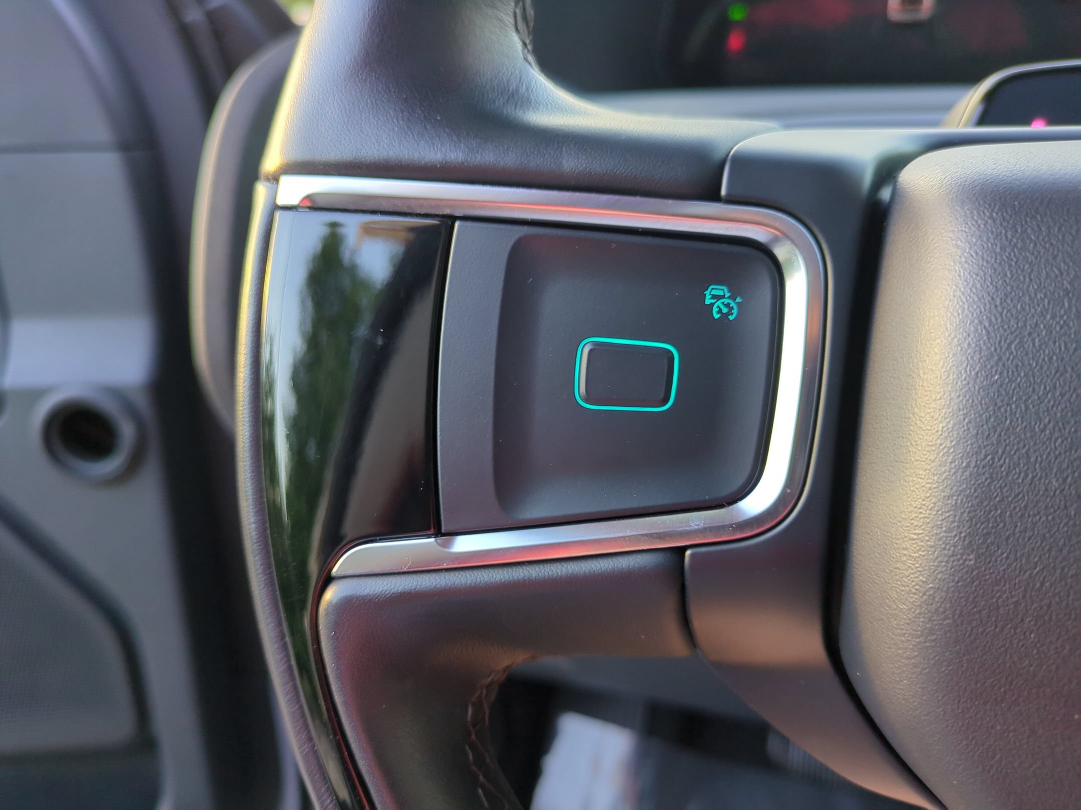 Certified 2025 Ford Expedition Max Platinum w/ Driver's Package AWD/4WD image 19