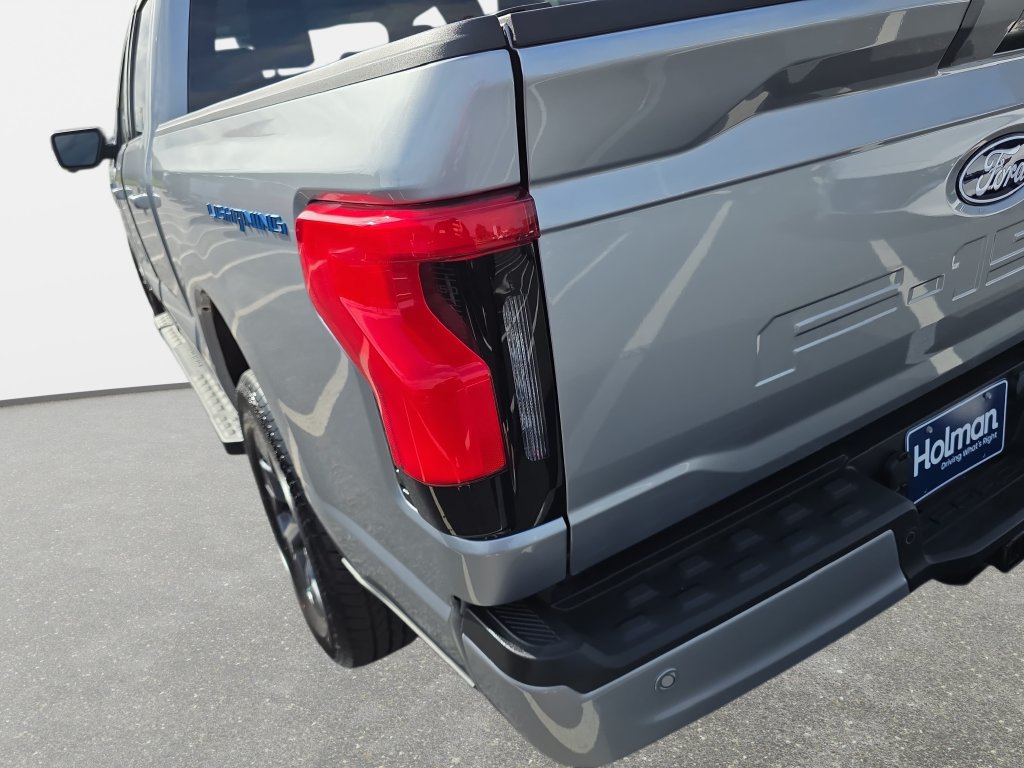Certified 2025 Ford F150 Lightning Flash AWD/4WD image 26
