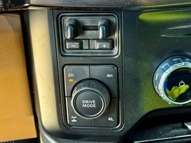 Certified 2023 Ford F250 Lariat w/ Lariat Ultimate Package image 18