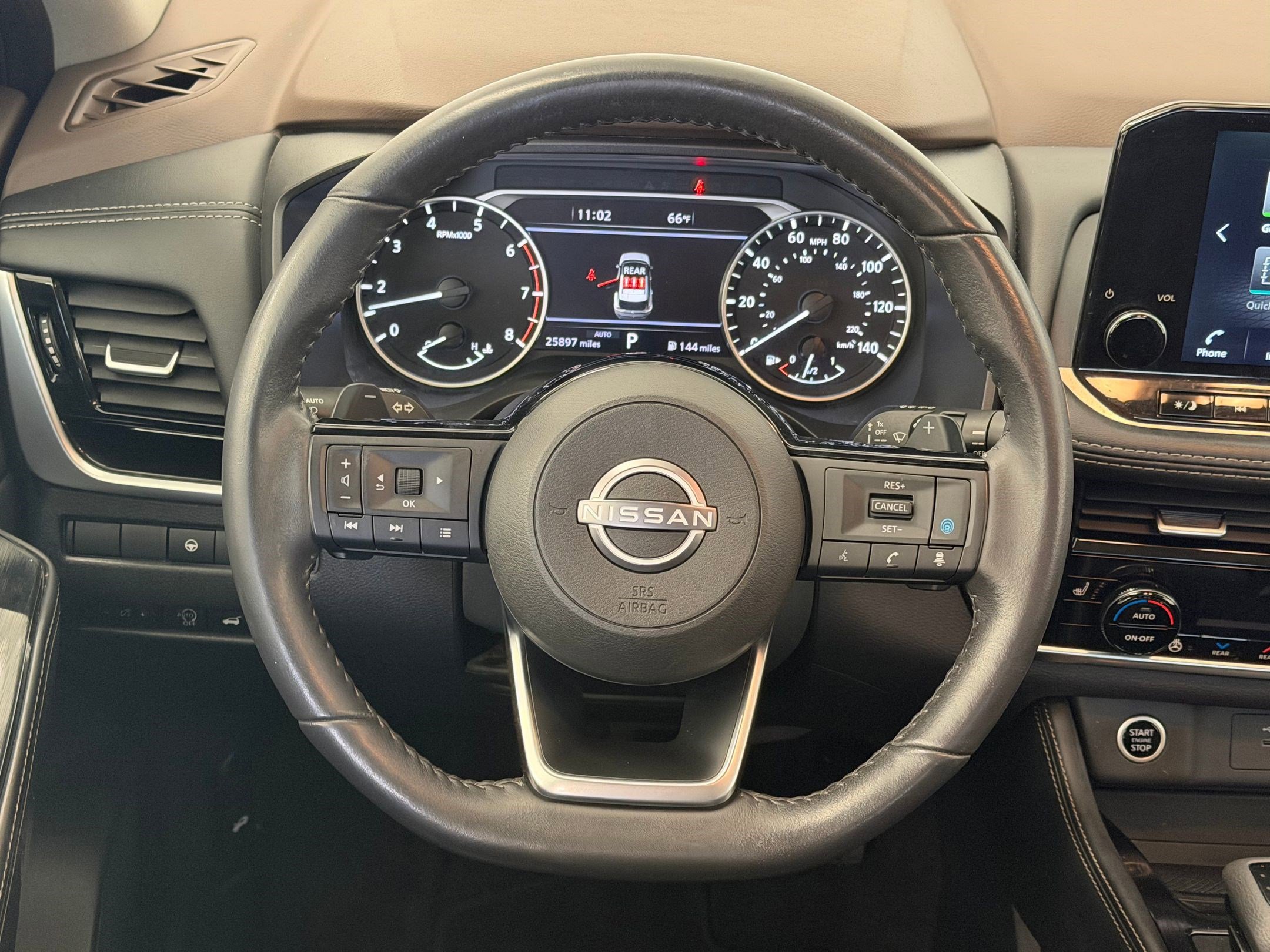 Used 2023 Nissan Rogue SL w/ SL Premium Package image 16