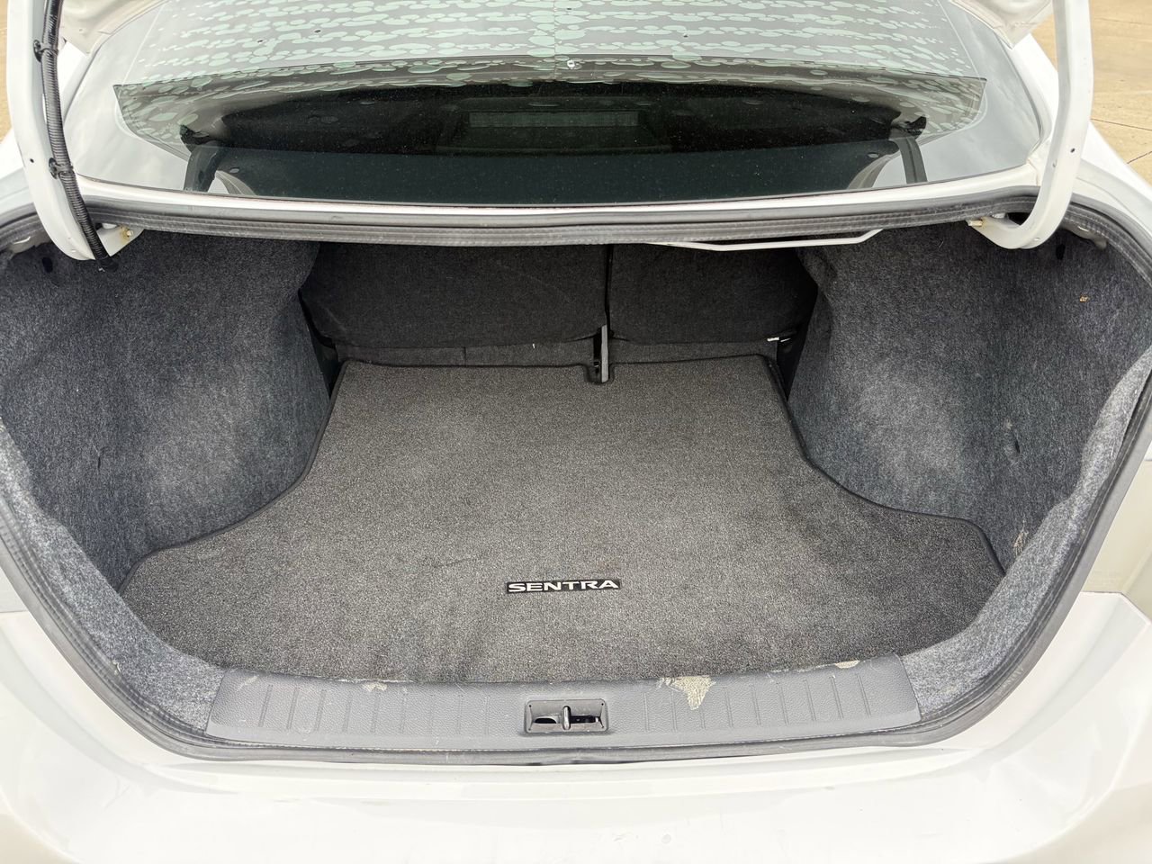 Used 2019 Nissan Sentra S image 29