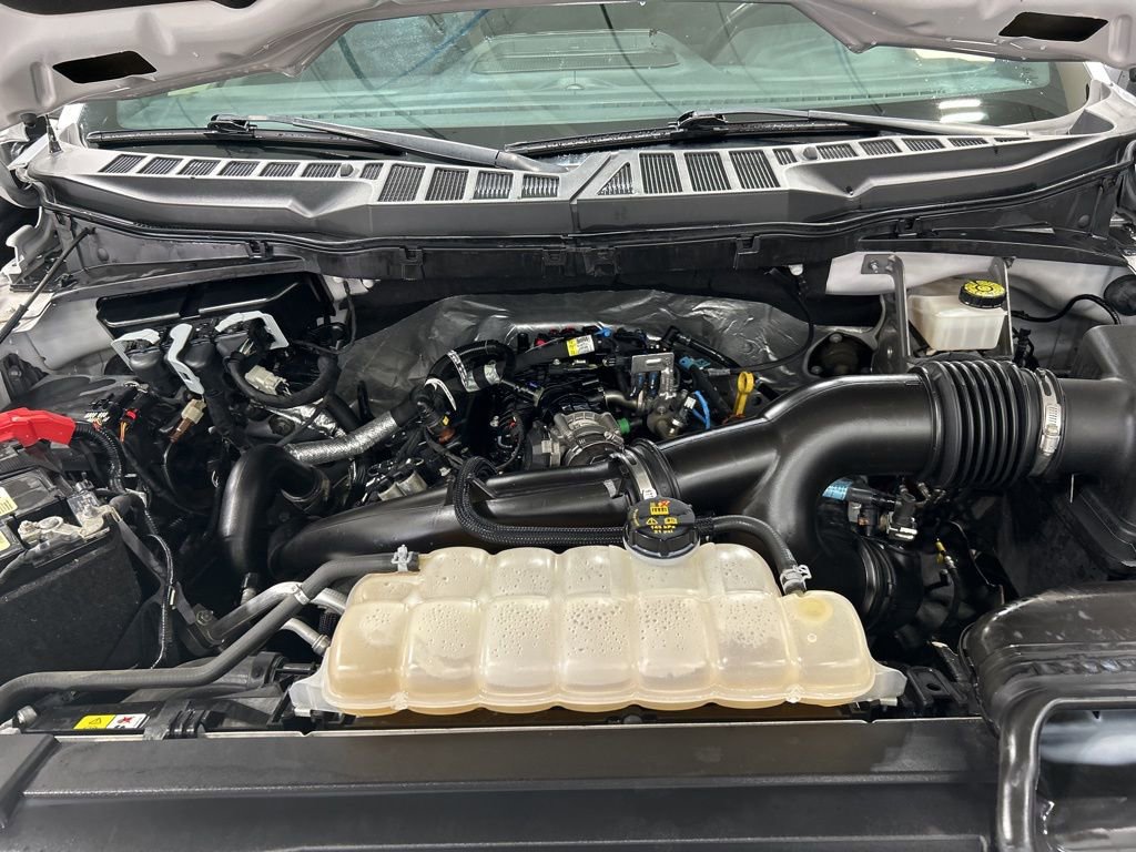 Certified 2021 Ford F150 XLT w/ Equipment Group 302A High image 30