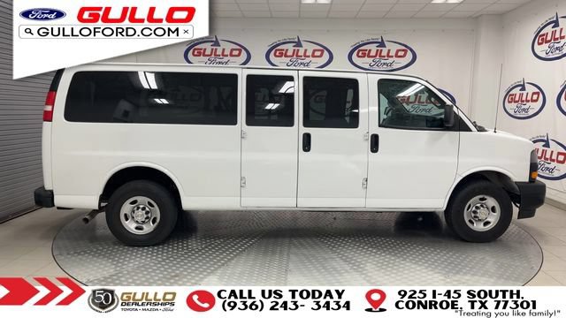 Used 2023 Chevrolet Express 3500 LS RWD image 9