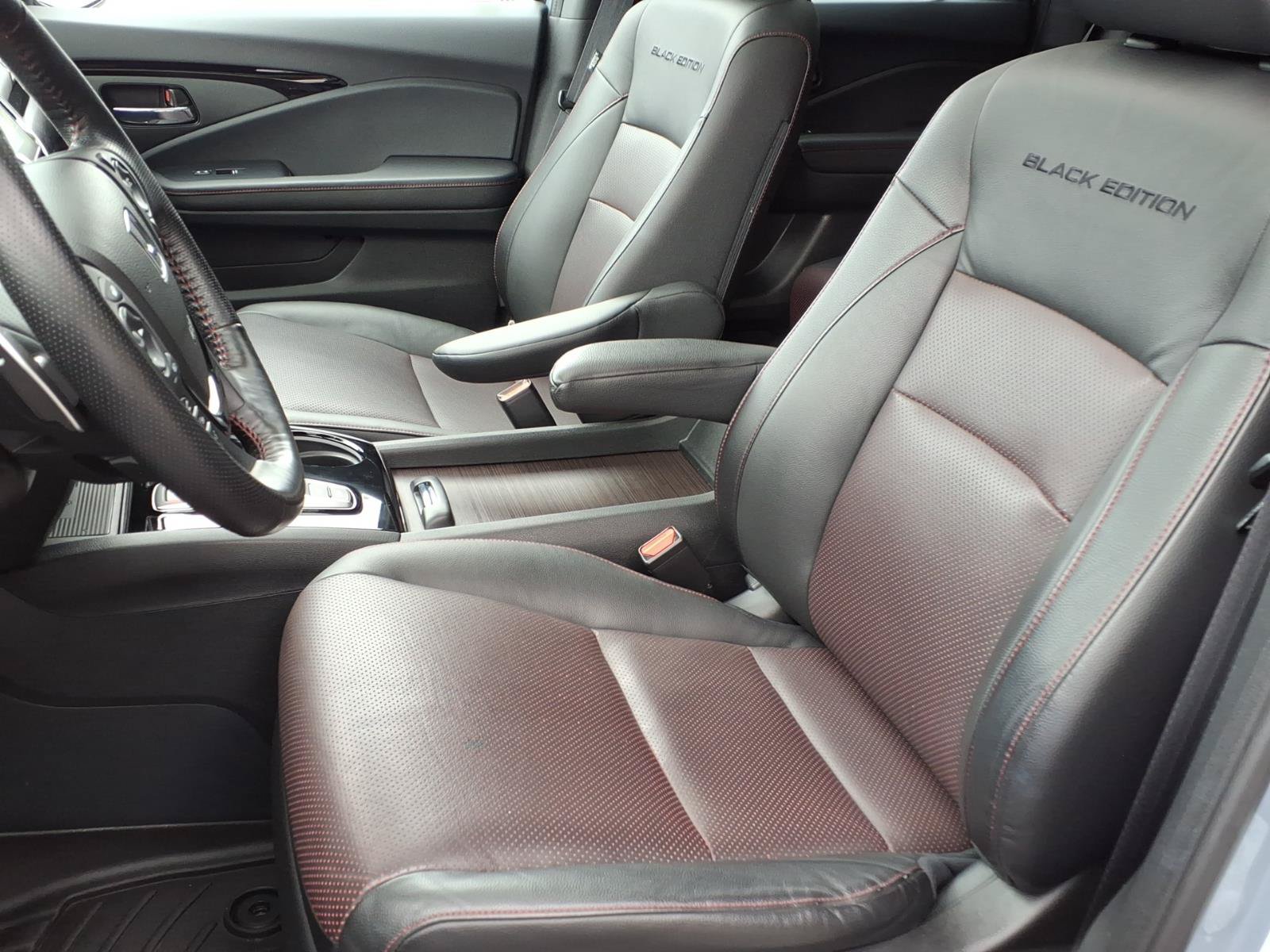 Used 2022 Honda Ridgeline Black Edition image 12