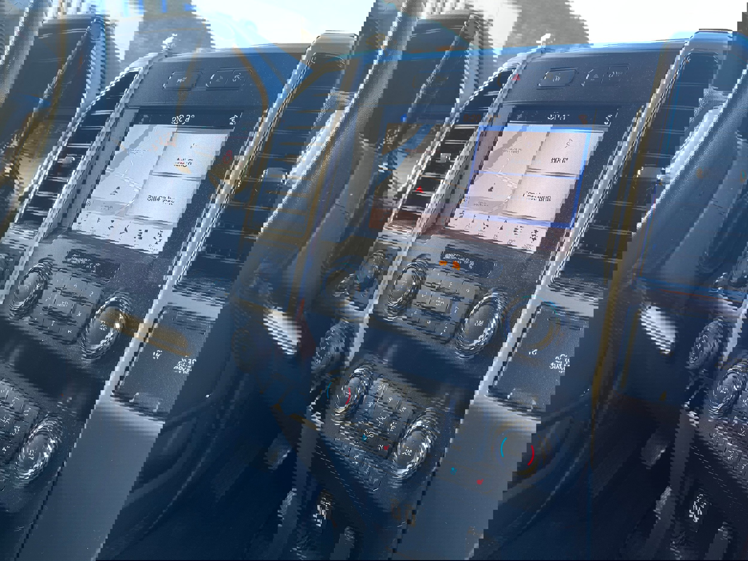 Certified 2019 Ford F150 Lariat image 17