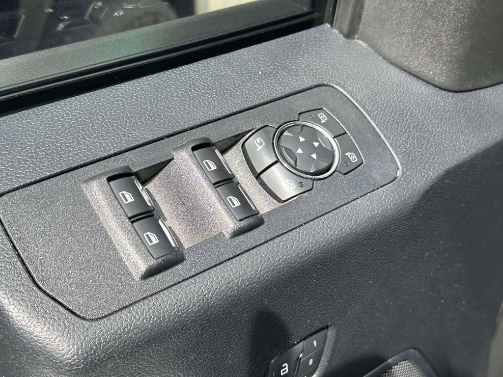 Certified 2018 Ford F150 Lariat AWD/4WD image 17