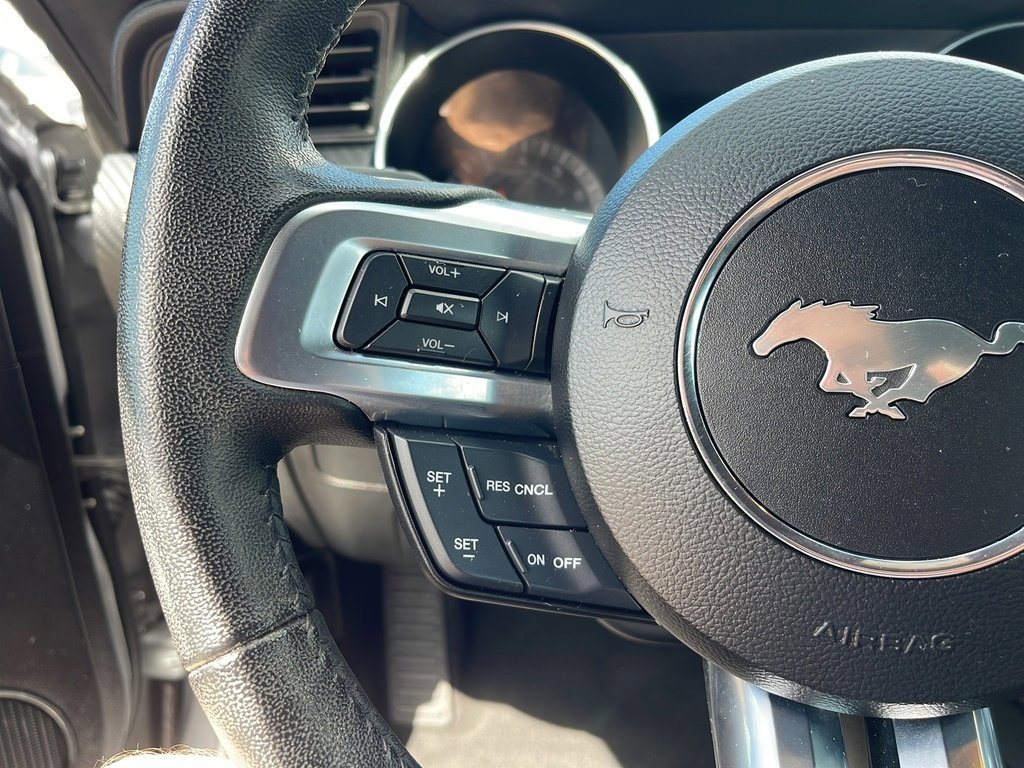 Certified 2022 Ford Mustang Coupe w/ Black Accent Package image 22