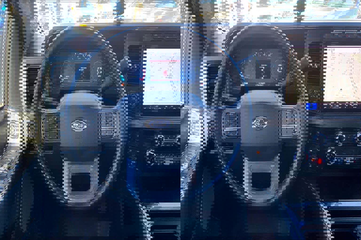 Certified 2023 Ford F250 Lariat w/ Lariat Ultimate Package image 8