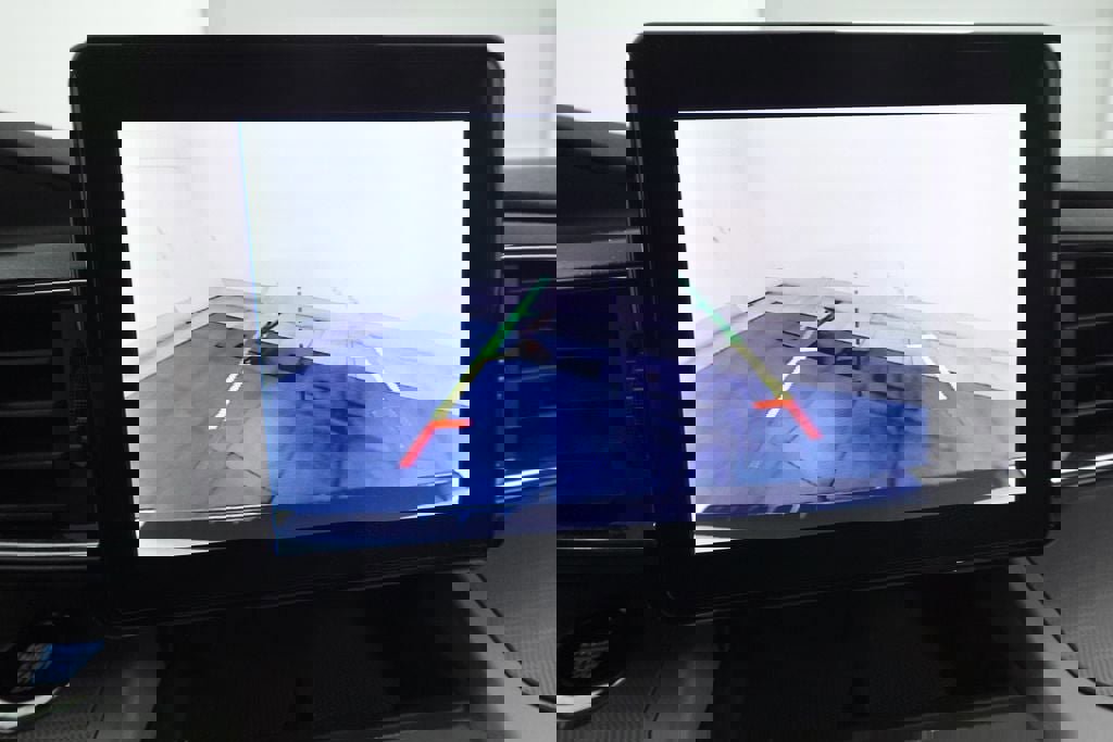 Certified 2024 Ford Explorer XLT w/ Equipment Group 202A AWD/4WD image 19