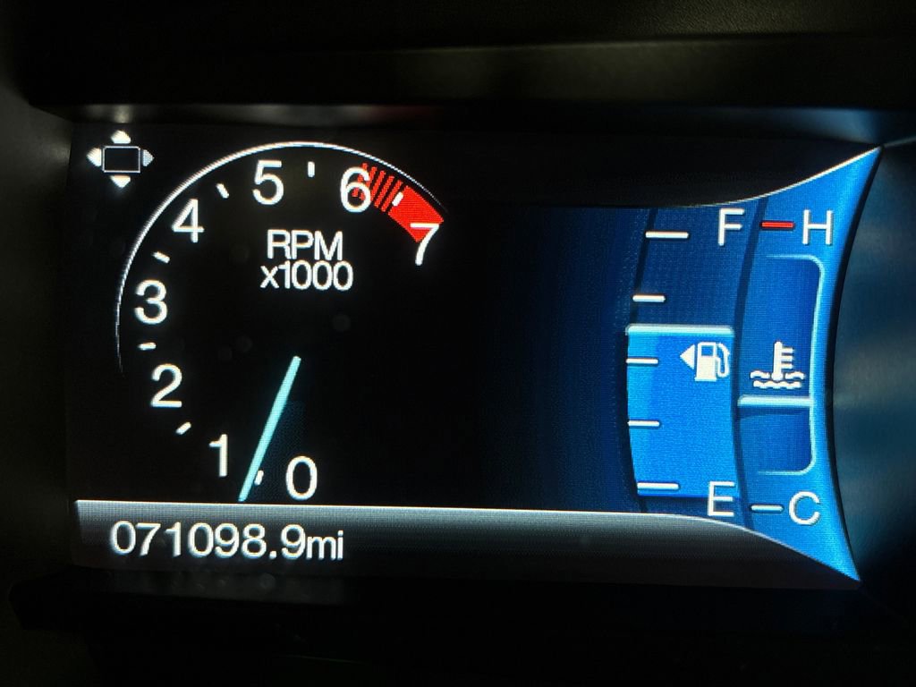 Certified 2018 Ford Edge Titanium w/ Equipment Group 301A image 22