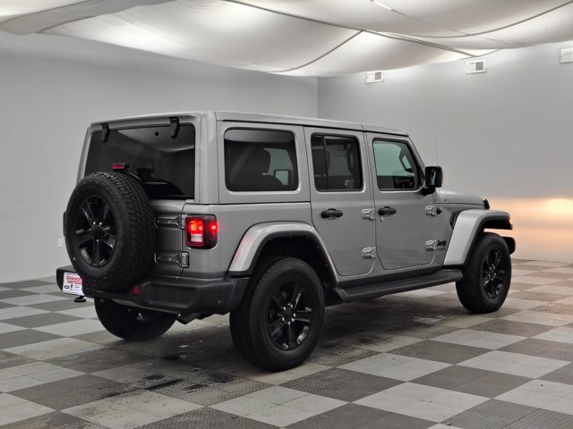 Used 2021 Jeep Wrangler Unlimited Sahara AWD/4WD image 10