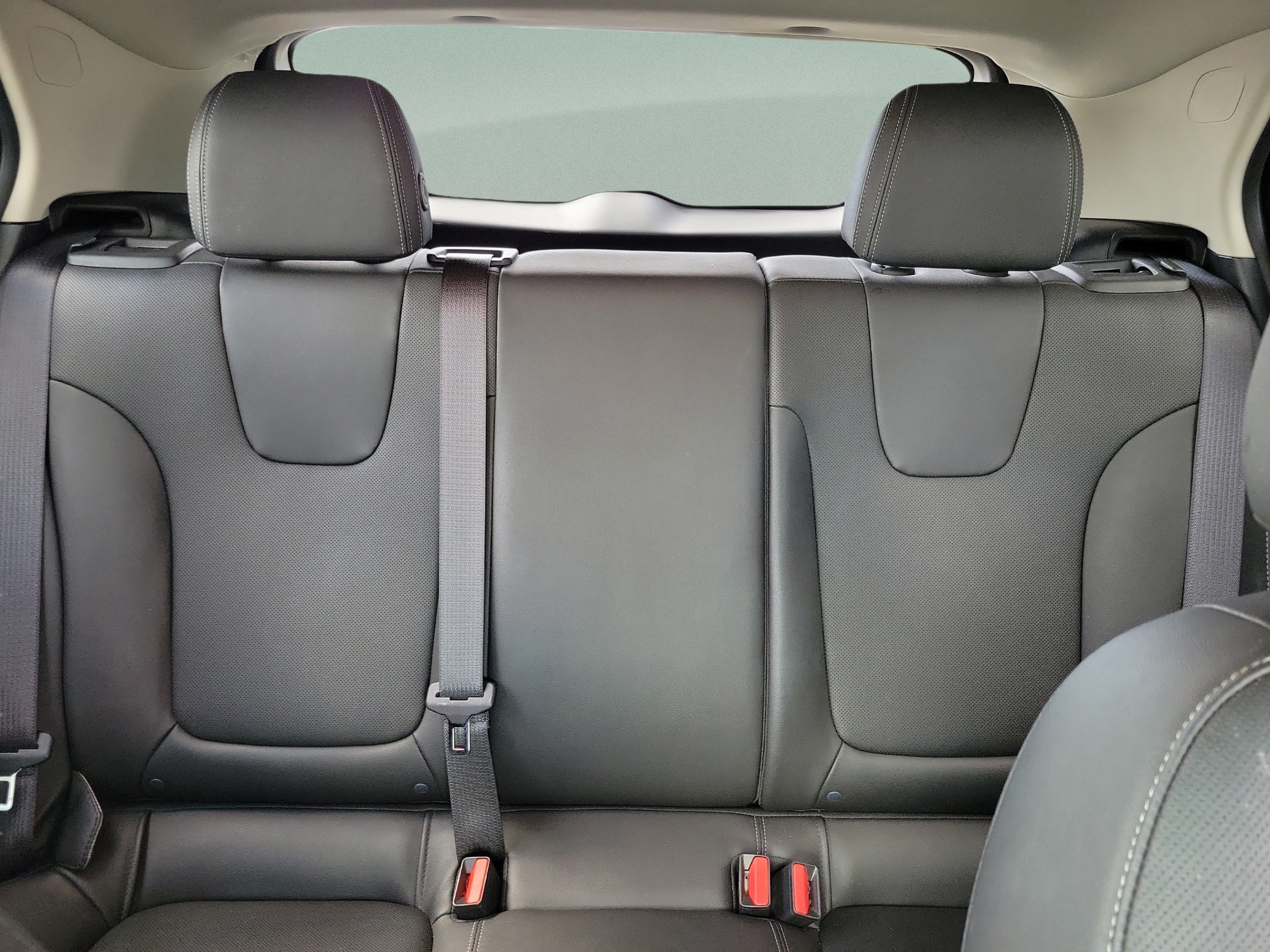 Used 2024 Buick Encore GX Sport Touring AWD/4WD image 9