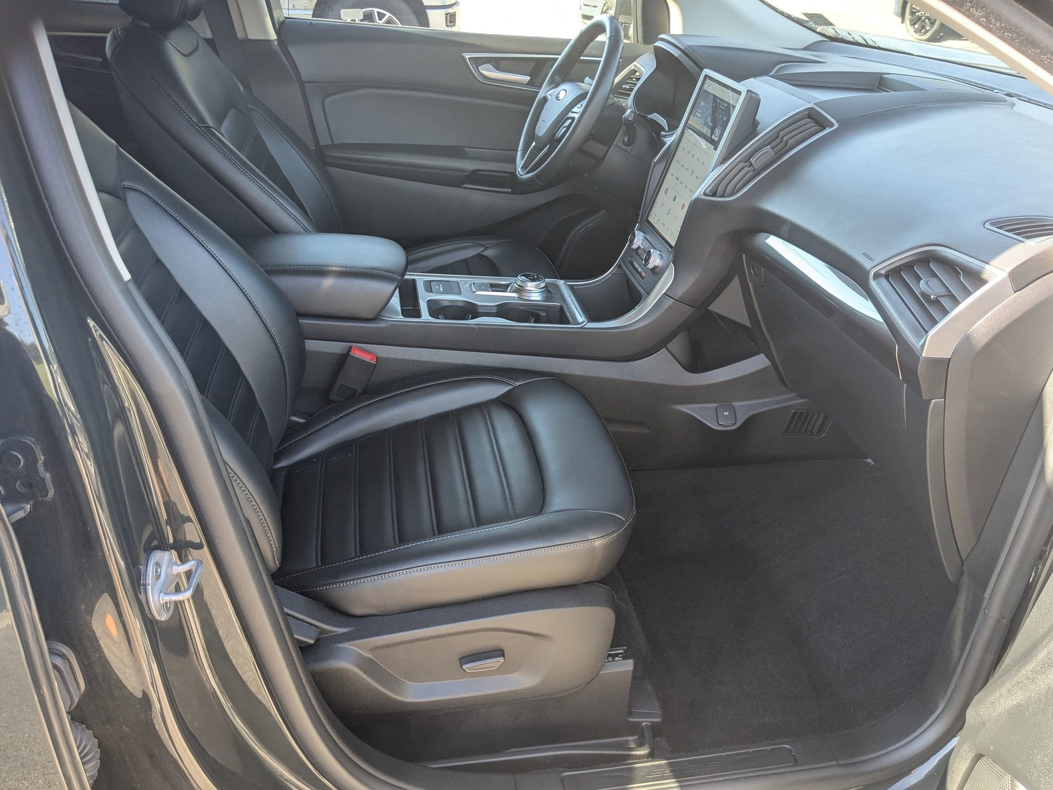 Certified 2023 Ford Edge SEL w/ Convenience Package image 37