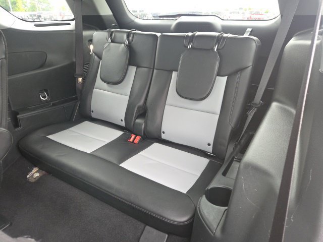 Certified 2024 Ford Explorer XLT w/ Equipment Group 202A AWD/4WD image 16