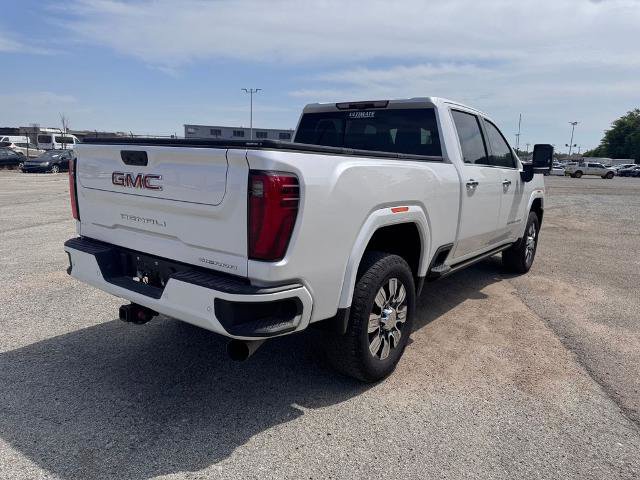 Used 2024 GMC Sierra 2500 Denali w/ Denali Reserve Package AWD/4WD image 8