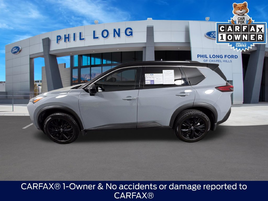 Used 2023 Nissan Rogue SV w/ SV Premium B Package FWD image 2