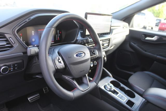Certified 2024 Ford Escape ST-Line AWD/4WD image 11